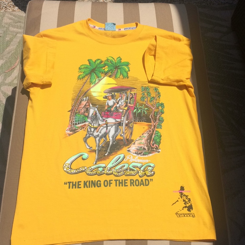 Yellow tshirt